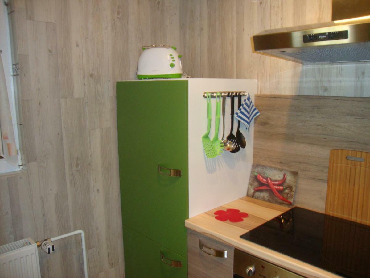 Waldhaus Sellin Apartment Ngoại thất bức ảnh